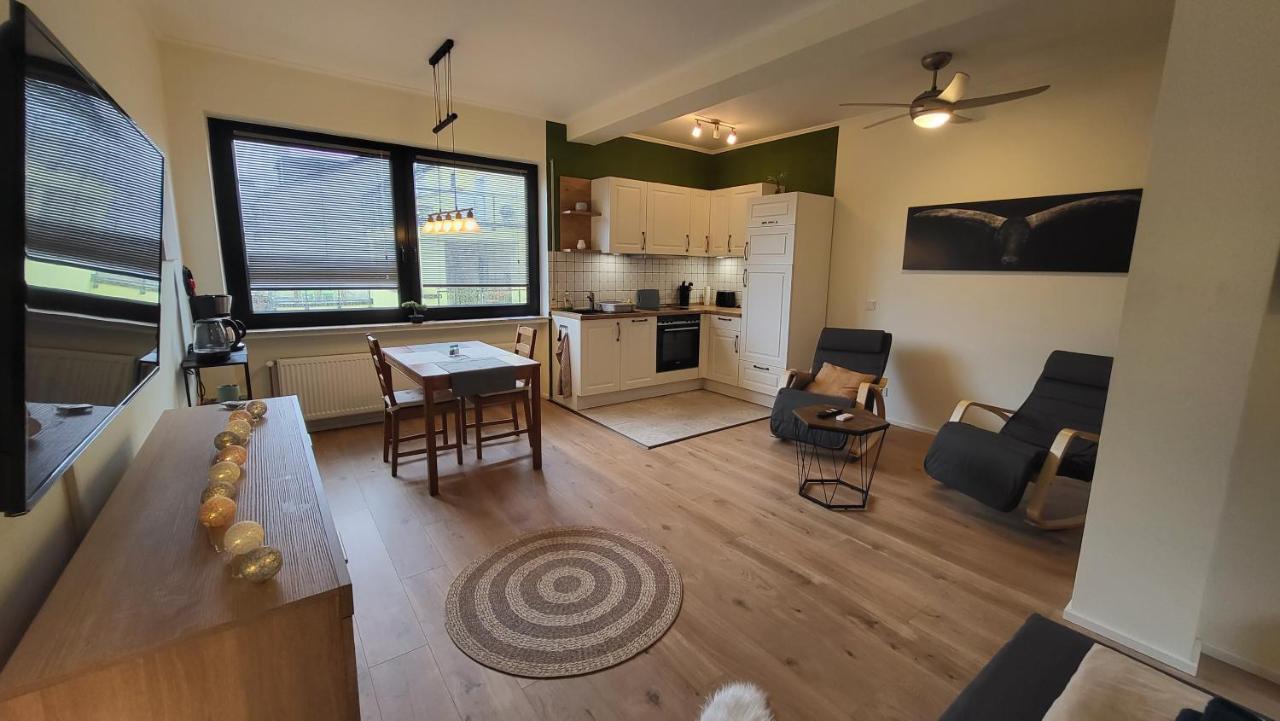 Ferienwohnung An Der Mosel Konz Εξωτερικό φωτογραφία
